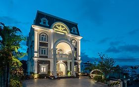 Minh Chiến Hotel